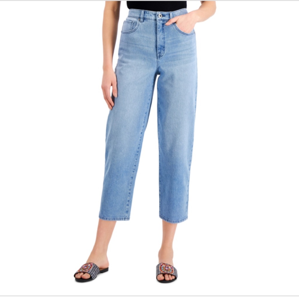 MACY's: Women's Style & Co Curvy-Fit Straight Cropped Mom Jeans